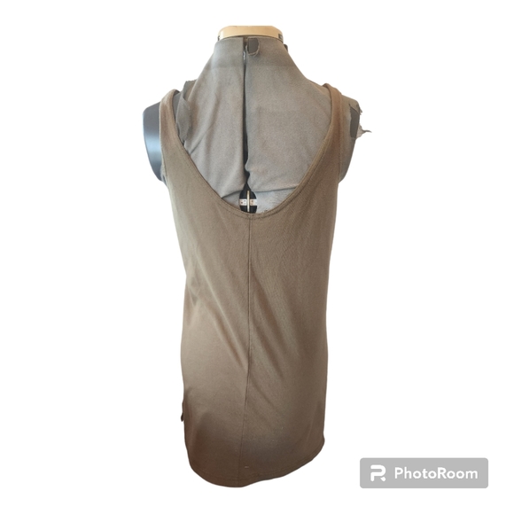 Sun Streak Woman's Olive Beach Coverup - Picture 2 of 5